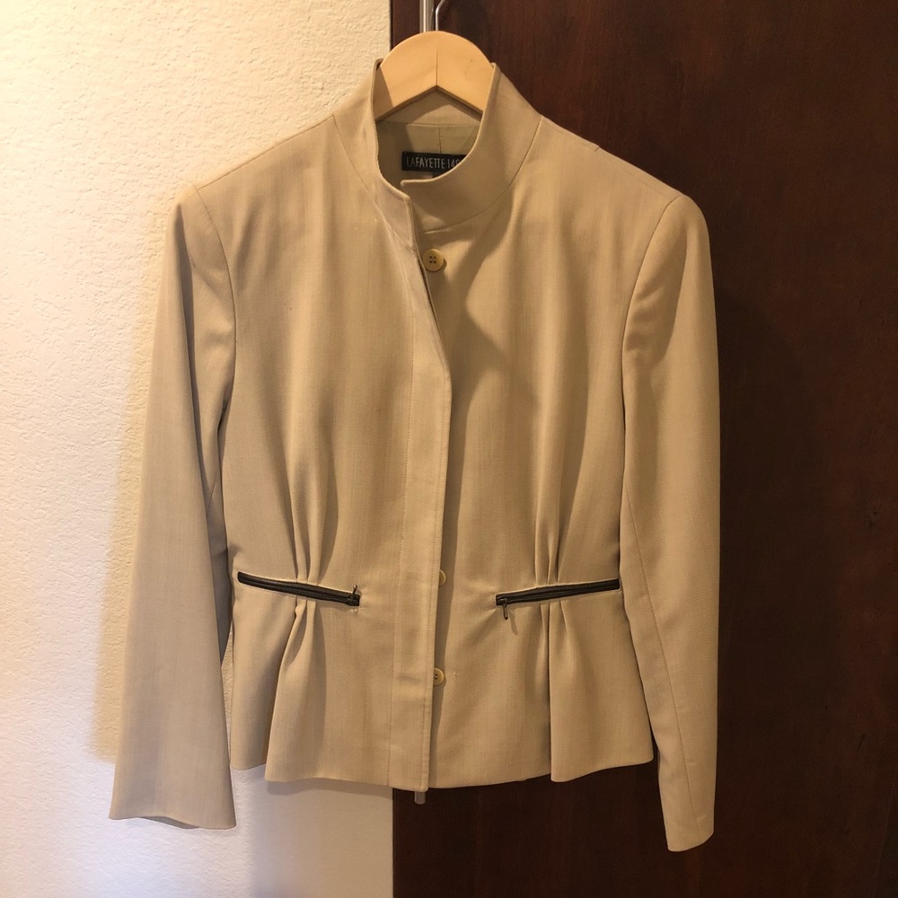 Women’s pant suit